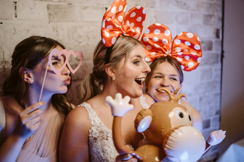 Fotobox one love Hochzeiten Ayline Chris 526 1  – gesehen bei frauimmer-herrewig.de