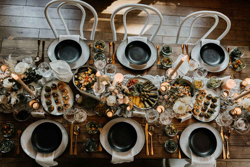 Tischbuffet als kulinarischer Einstieg auf eurer Hochzeit