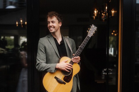 Elias Tebroke - Hochzeitssänger und Livemusiker