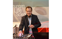 DJ Wolfgang Hollenders