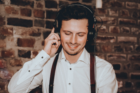 Raphael - NuevoWeddings